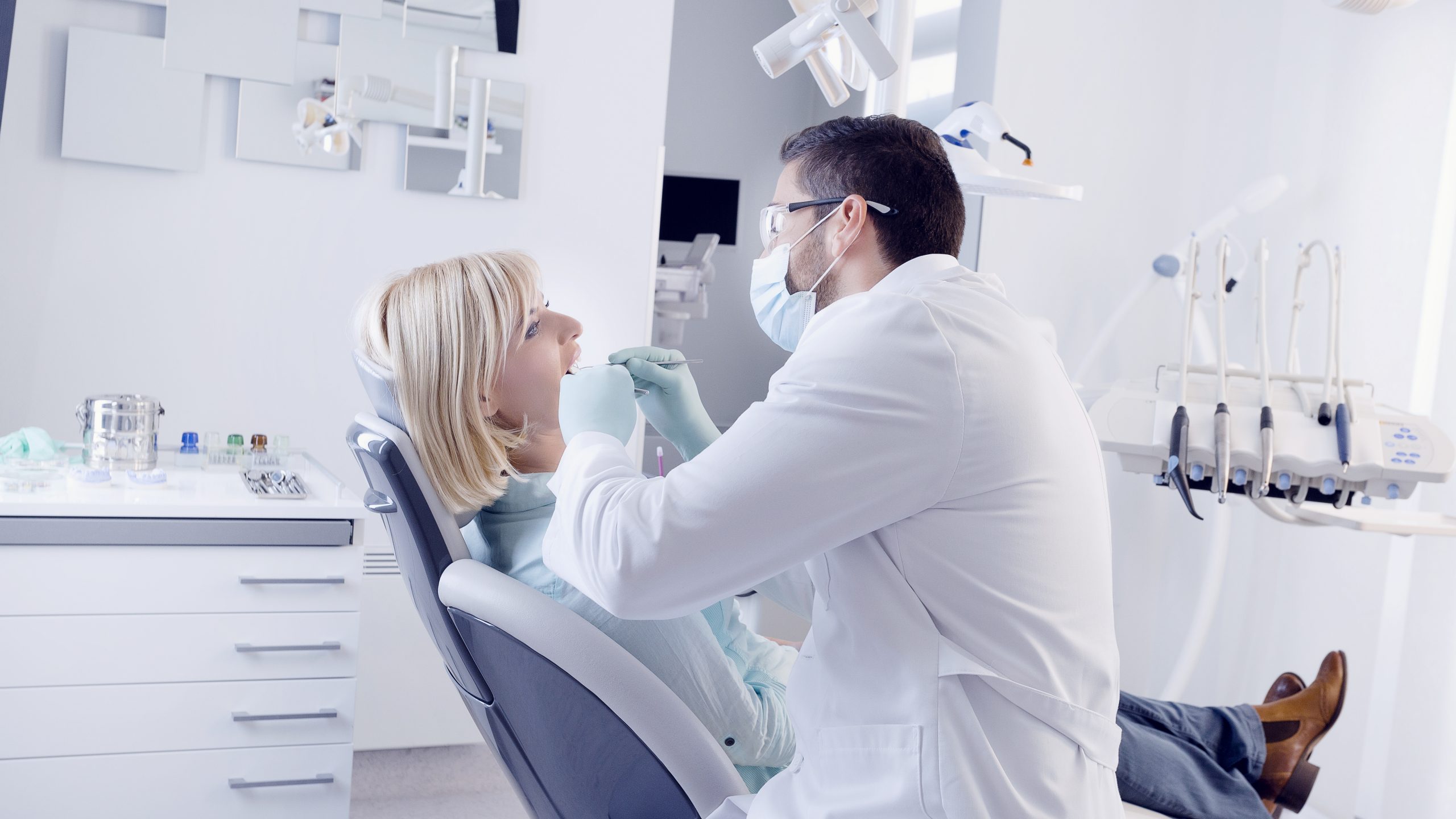 Dentist in Friendswood, TX